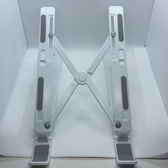 FREE PORTABLE LAPTOP STAND FOR $50+TOTAL PURCHASE - Picture 4 of 6